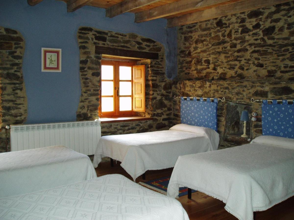 Hotel Rural El Urogallo Murias de Paredes Pokoj fotografie