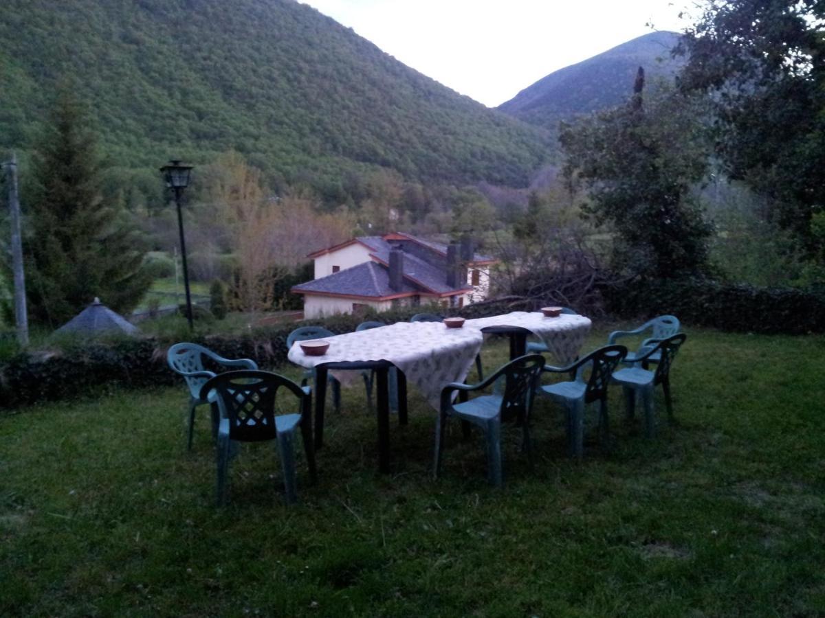 Hotel Rural El Urogallo Murias de Paredes Exteriér fotografie