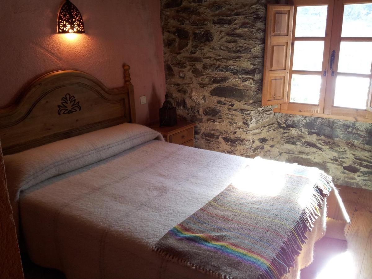 Hotel Rural El Urogallo Murias de Paredes Pokoj fotografie